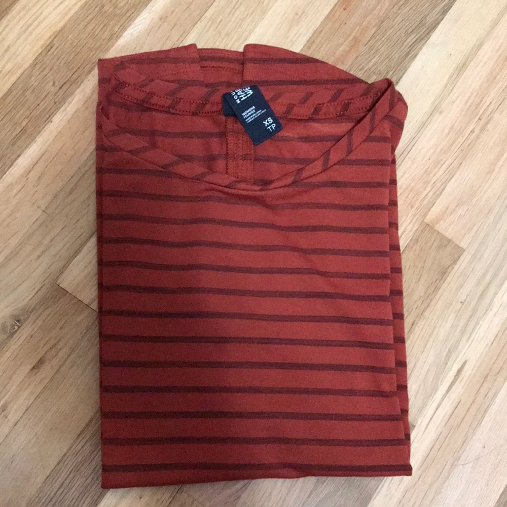 Mountain Hardware orange top